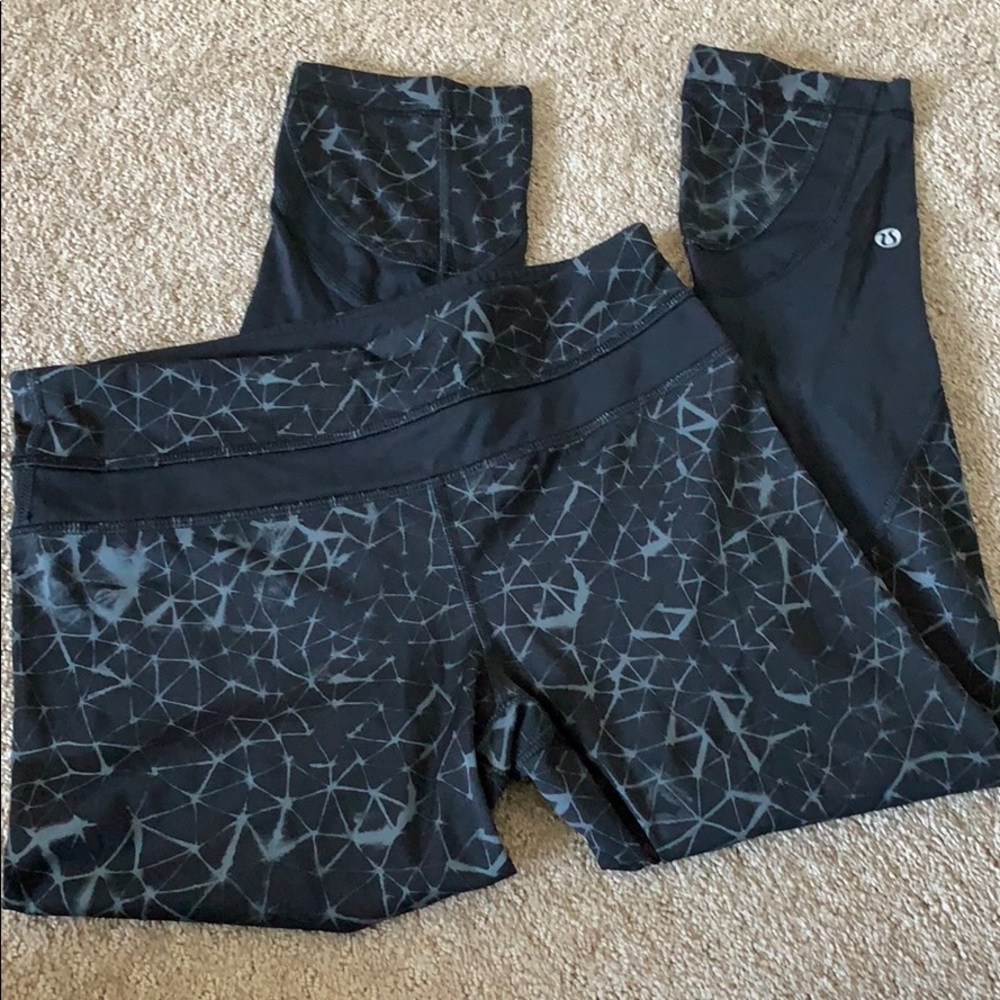 Lululemon cropped leggings